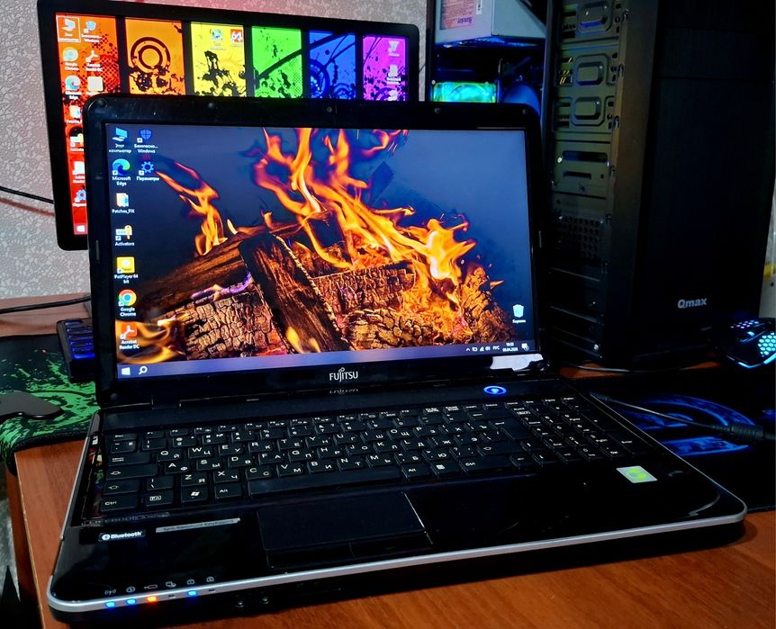 Продам ноутбук  Fujitsu AH531