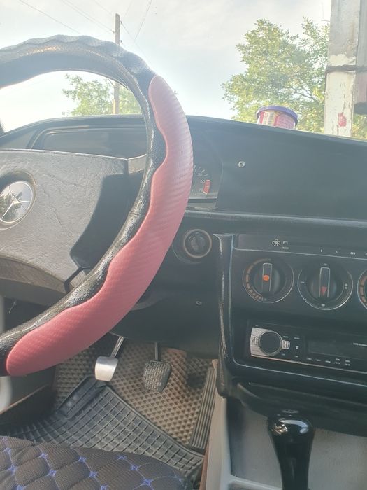 Мерседес-бенс 190