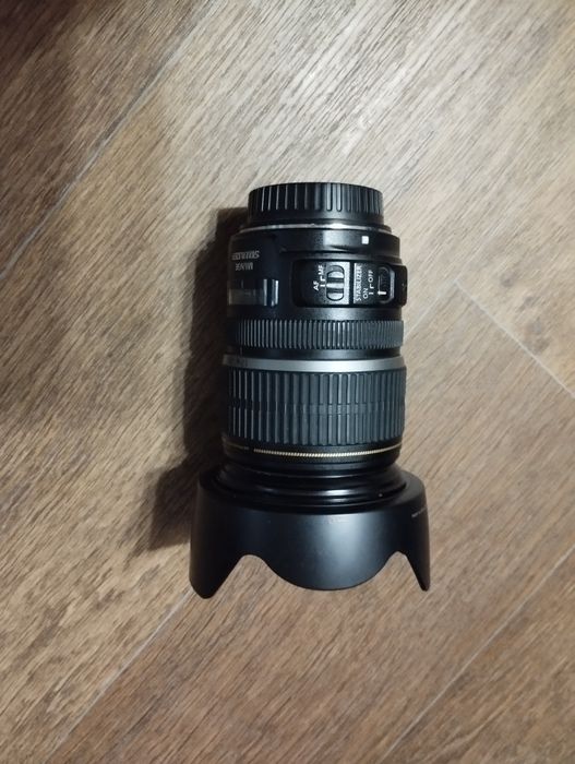 Продам недорого, ниже рынка классный объектив Canon 17-55, 2.8.