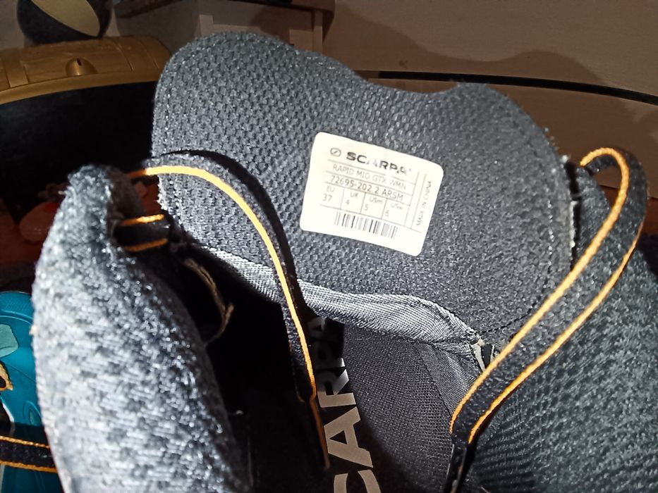 Обувки scarpa за туризъм и др