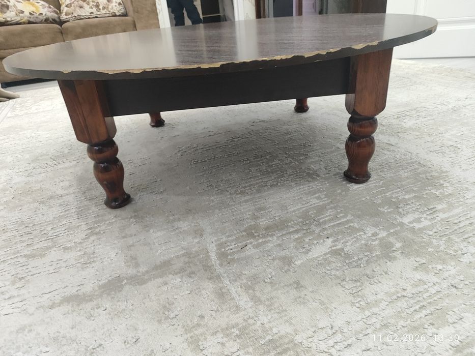 Жер үстел сатылады