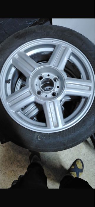 Продам диски с шинами