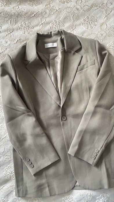Продам пиджак н/в