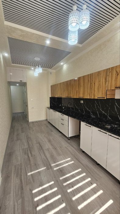 1 хона 2 хона килинган янги бозор Тинчлик офиси 22- мактаб ёнида