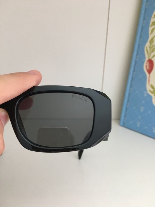 Ochelari de soare Prada