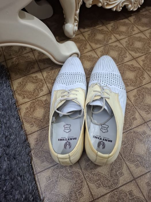 Мужская обувь. Размер 43