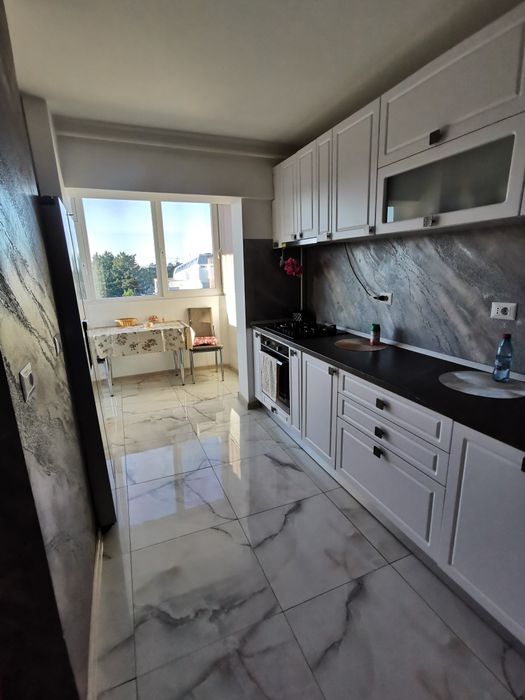 Apartament 3 camere, regim hotelier
