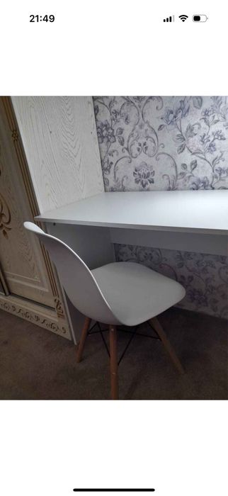 Стулья для кухни и гостинной