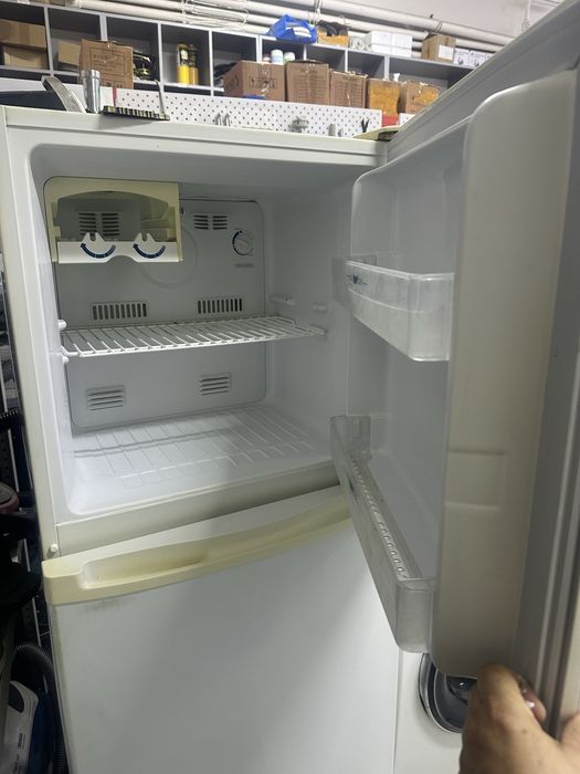 Продам холодильник самсунг