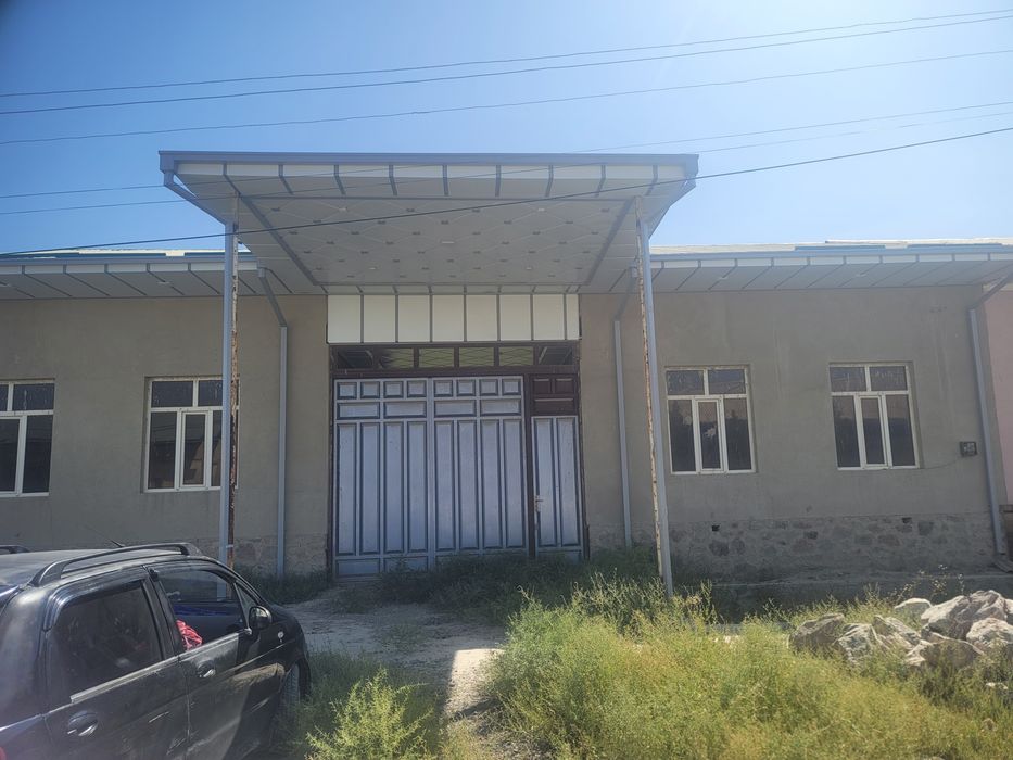 Ховли сотилади кумушкон МФЙ