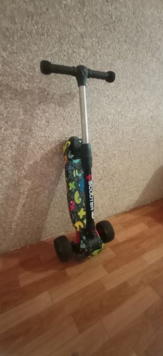 Самокат для детей и подростков