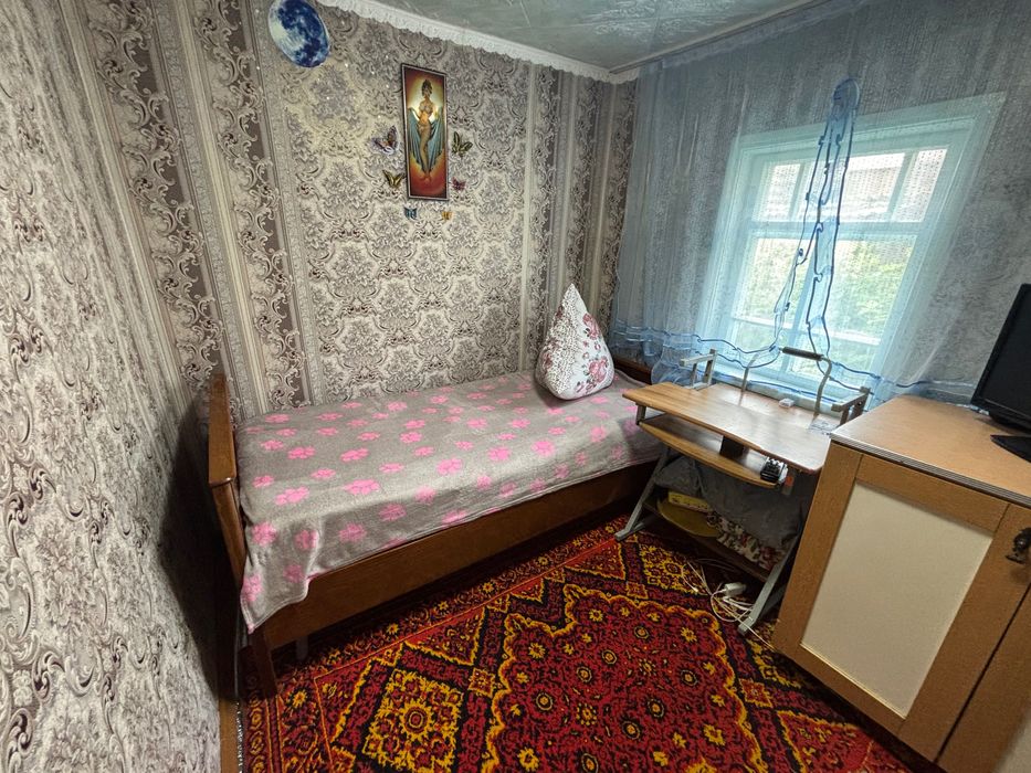 Продам уютный дом в тихом месте