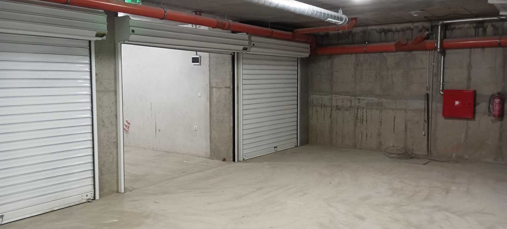 Дава се под наем Гараж / Паркомясто в Стара Загора, Център - 27 кв.м за 76.5 € - Снимка #1