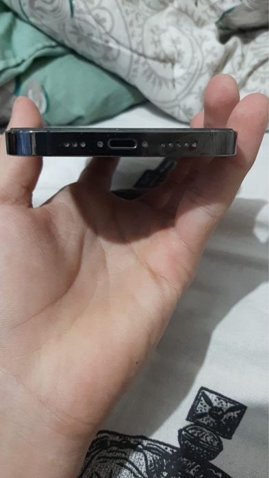 Айфон 12про оригинал