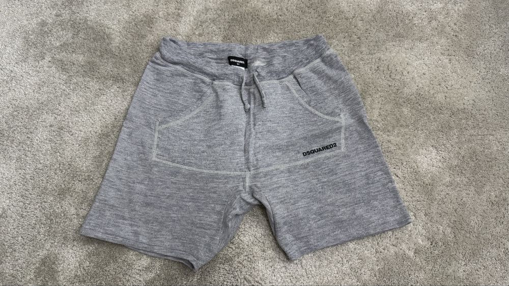 Pantaloni scurti Dsquared2 marimea S