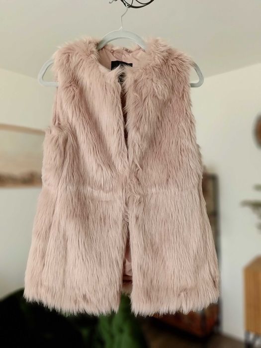 Vestă blană Bershka măr. xs