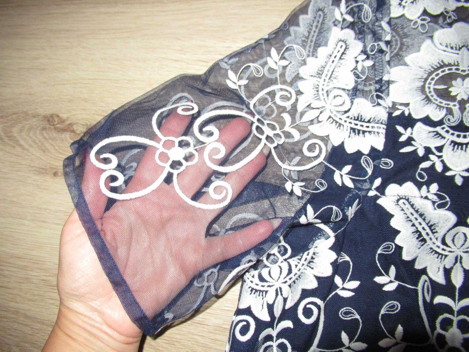 СТРАХОТНО КРАСИВА официална рокля--3XL номер