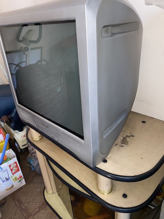 Подставка под телевизор