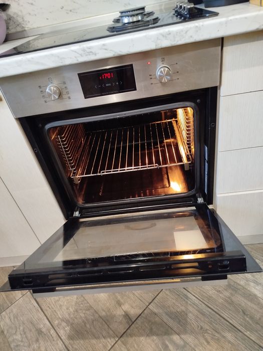 Фурна за вграждане и котлони за вграждане на ток и на газ Eurolux