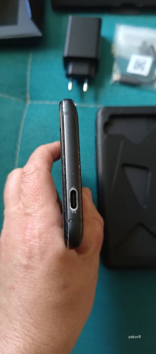 Asus Rog Phone 3 5G 8Gb Ram 256Gb пълен комплект