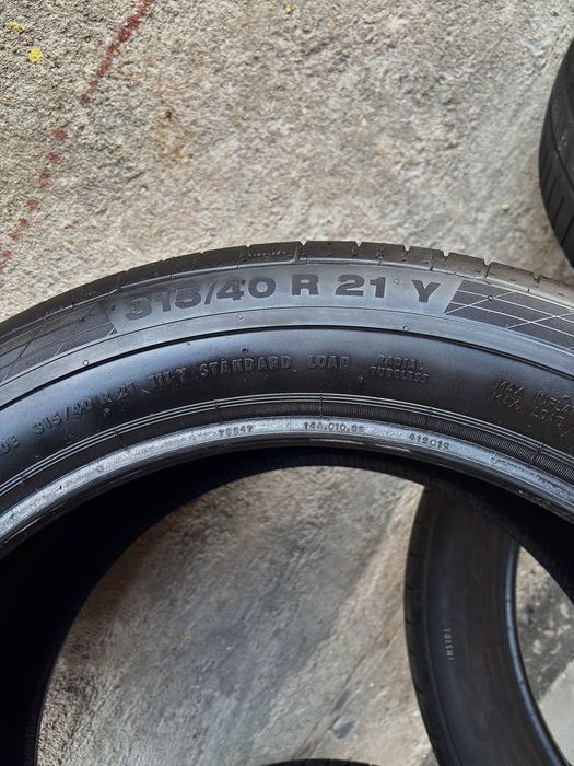Комплект летни гуми Continental 315/40 R21Y + 275/45 R21Y–4 броя