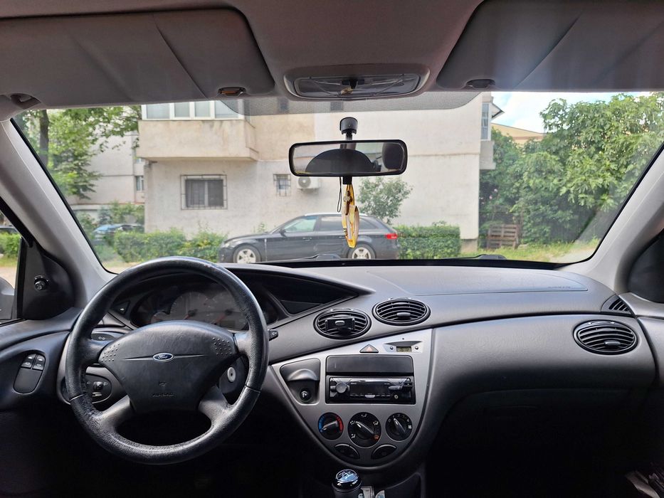FORD Focus 2002 — imagine 2