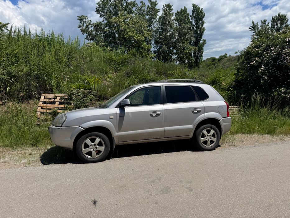 Hyundai Tucson на части