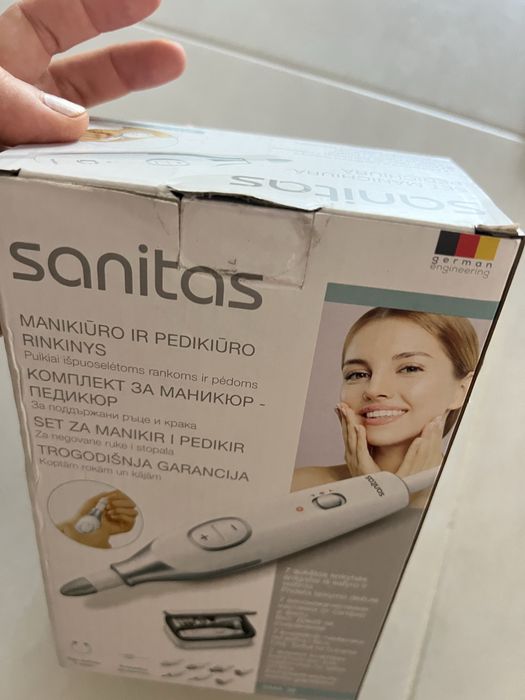 Комплект за маникюр и педикюр Sanitas