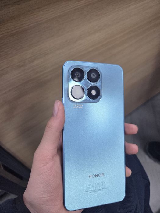 Honor X8A 8/128.