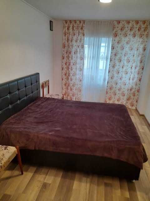 De vinzare apartament cu 3 camere