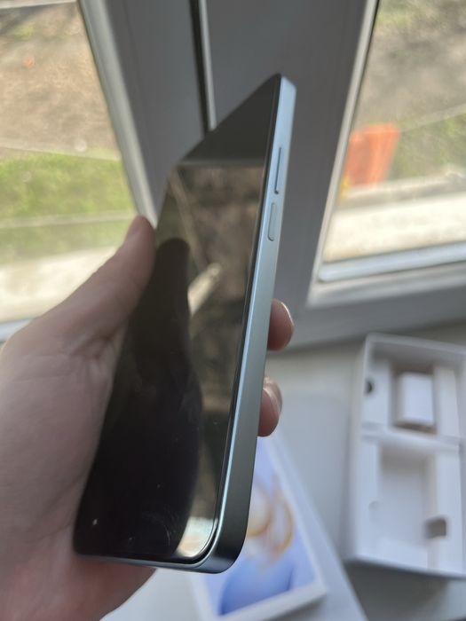 Продаю или обмен новый телефон