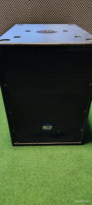 Sistem boxe RCF ,4 basi si 2 monitoare