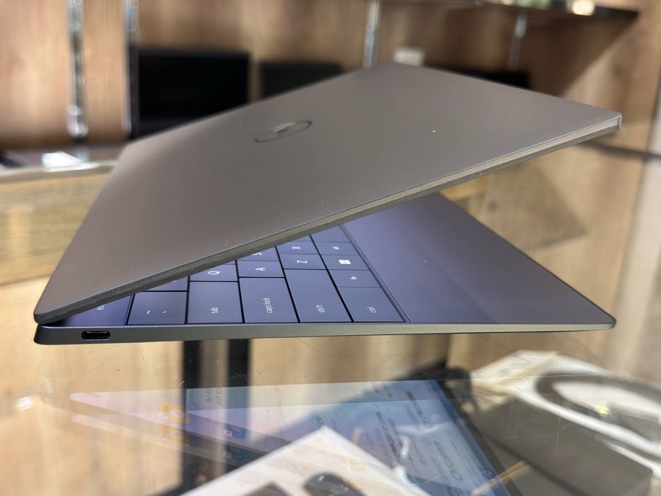 DELL XPS 13 9320_IPS i5-1240p_16_512gb
