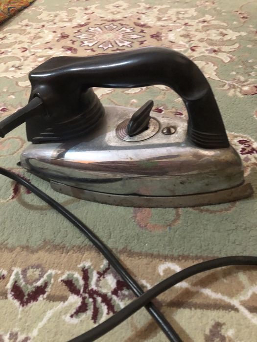 Утюг ссср работает