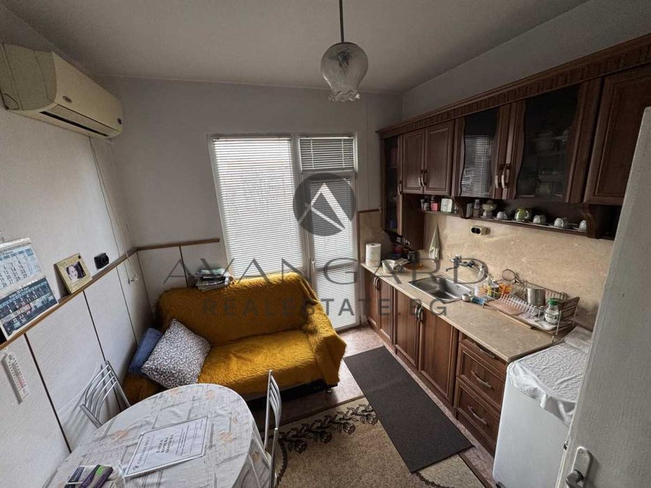 Продава се Тристаен апартамент в Пловдив, Кючук Париж - 85 кв.м за 720 €/кв.м - Снимка #6