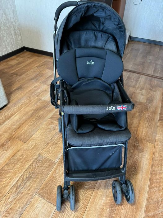 Детская коляска.