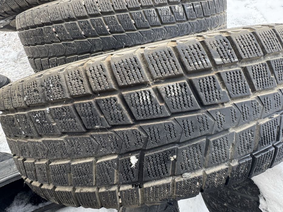 Продам резину комплект