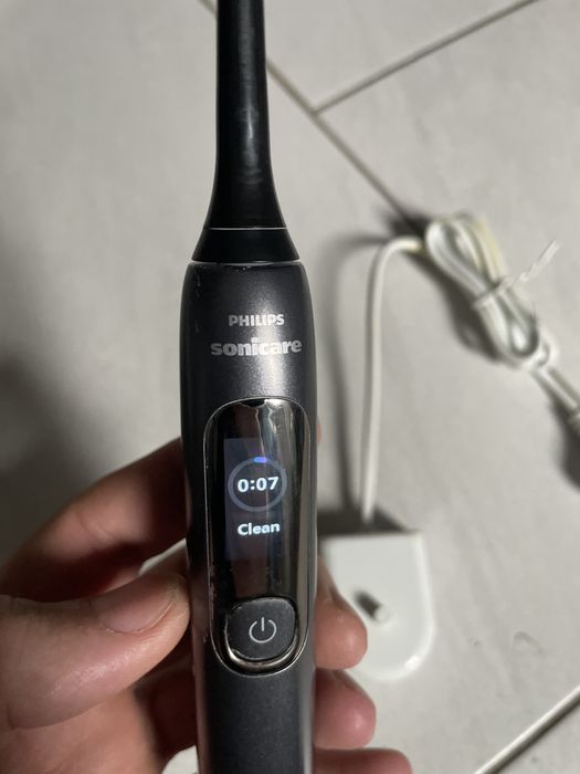 Periuta de dinti philips sonicare hx379bg