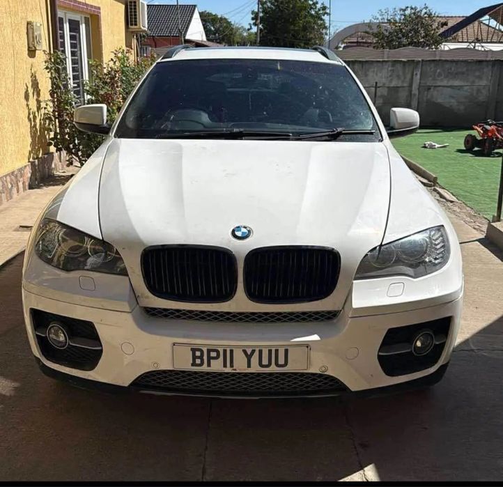 Dezmembrez bmw x 5 x 6