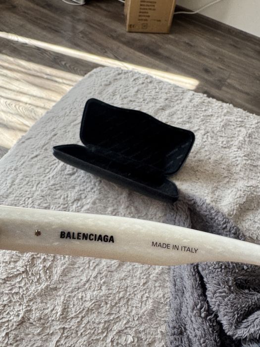Очила Balenciaga