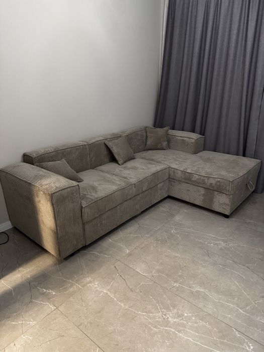 Ъглов диван Clovis 116