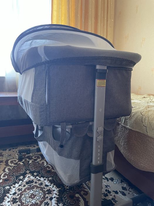 Продаётся детская кроватка