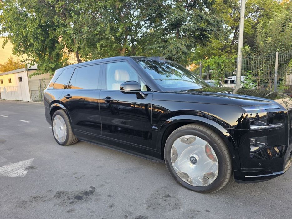 Zeekr 9х Ultra full black edition