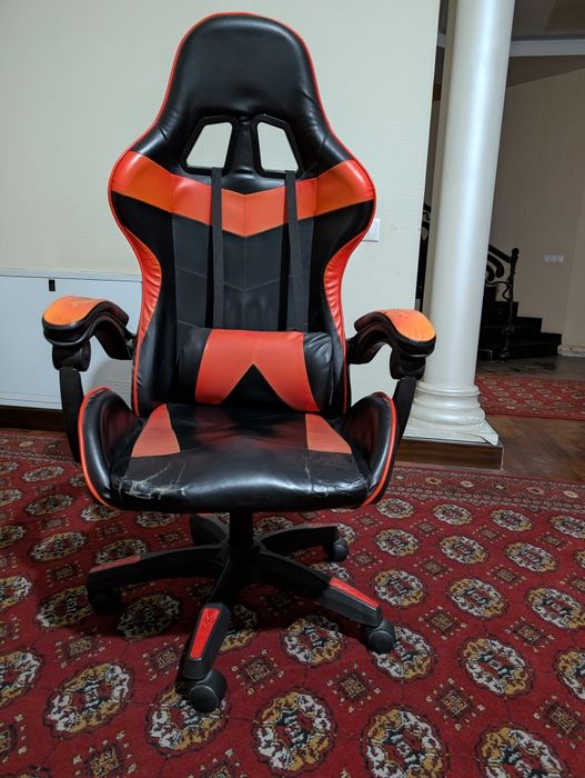 Продаю Игровое кресло