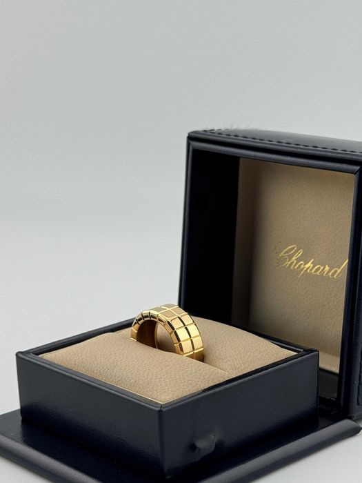 Кольцо Chopard  ice Cube