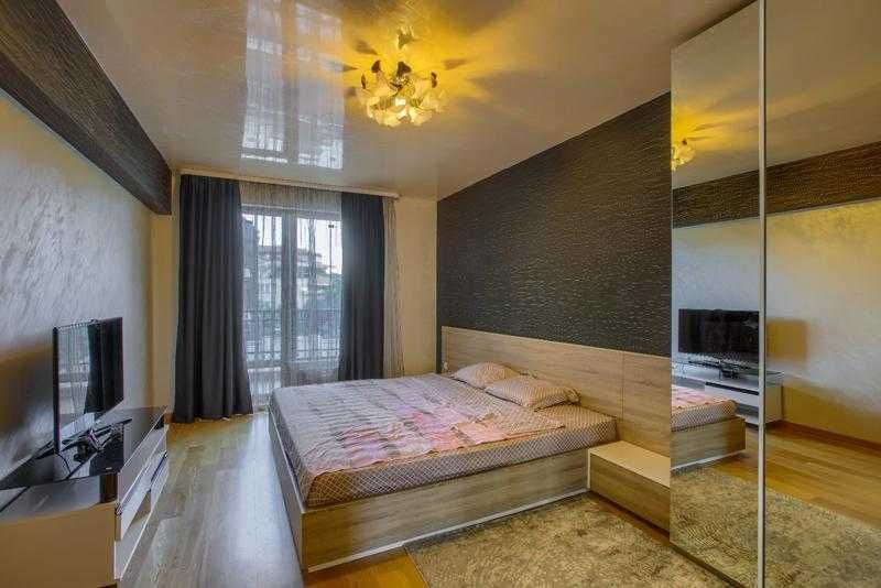 Дава се под наем Тристаен апартамент в София, Център - 97 кв.м за 497.25 € - Снимка #3