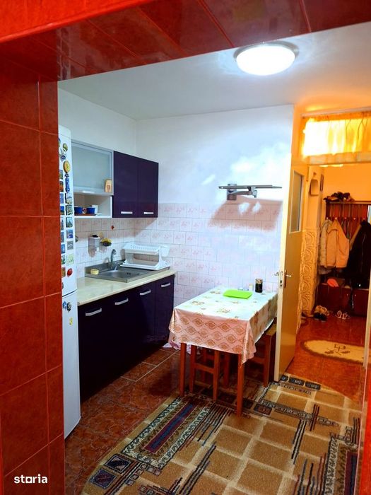 3 camere Mioveni / T.uri , Decomandat / Centrală, Amplasament DEOSEBIT