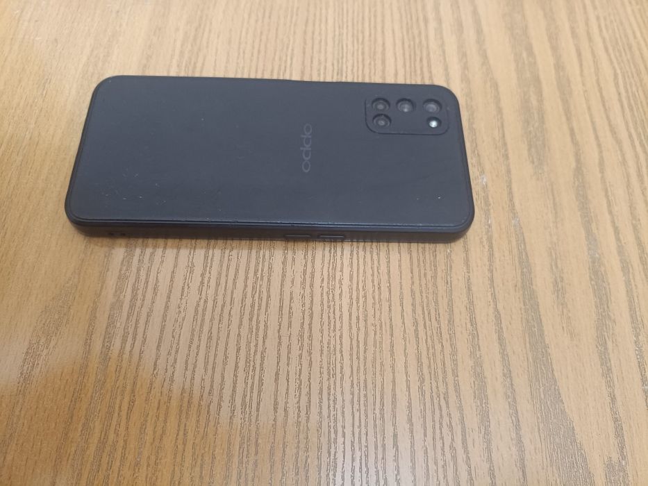 Продам сотовый телефон