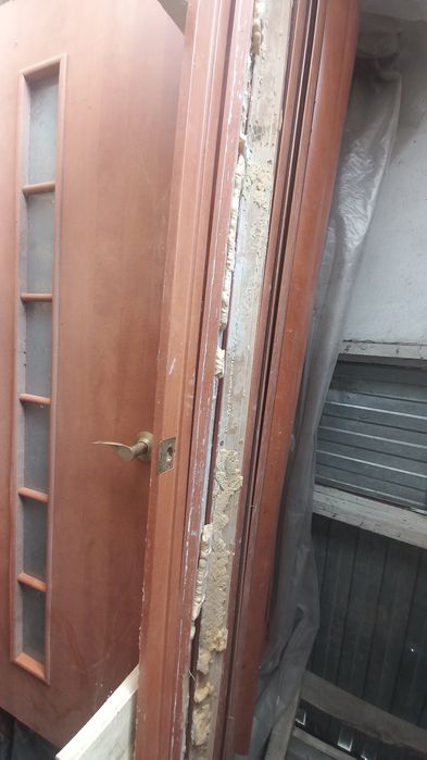 Есіктер сатамын.Каждый 2000тг.