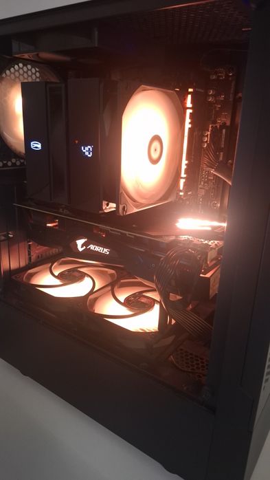 Vand placa video rtx 2070 aorus in stare impecebila